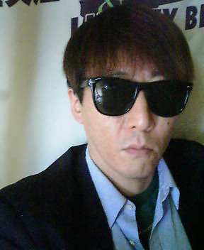 42歳　３月　今、祖父江利治がモテモテだ！ 「男女混合ライブチャットデビュー」サイトのムービー部門 　上位ランク上昇中！　パフォーマー名　利^♪^治